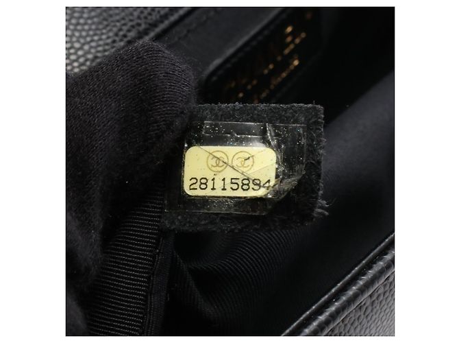 Borsa a tracolla Chanel Boy in pelle di vitello martellata nera Nero - vista 5