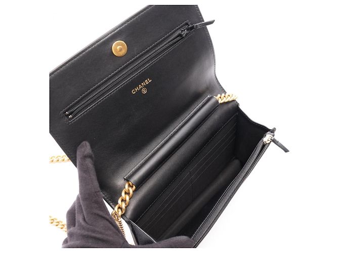 Chanel Boy Matelassé Schultertasche Schwarz - Ansicht 3