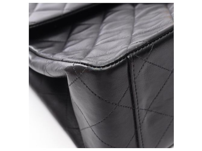 Borsa a tracolla Chanel Large Matelassé in pelle d'agnello nera Nero - vista 9