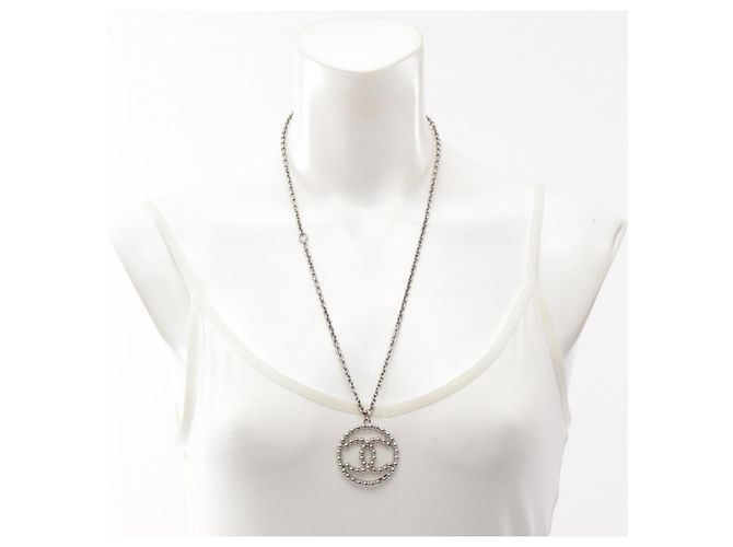 Collar Chanel C22C Coco Mark Plata - vista 4