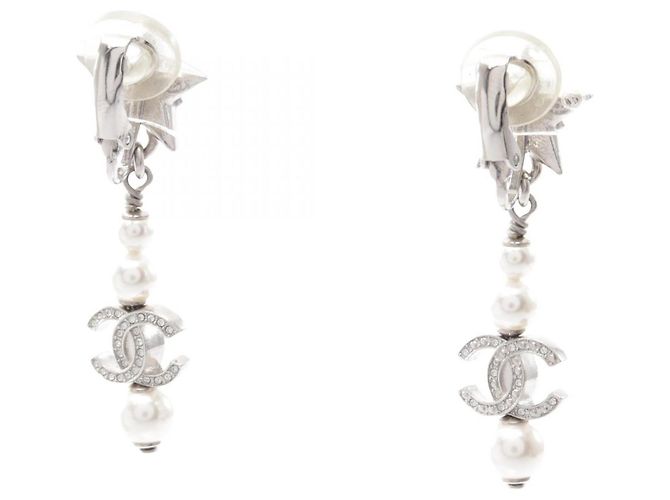 Timeless Chanel Coco Mark Star Swing B20P Clip Earrings Silvery White - view 2