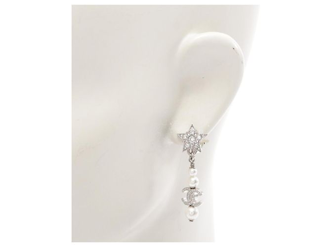 Timeless Chanel Coco Mark Star Swing B20P Clip Earrings Silvery White - view 4