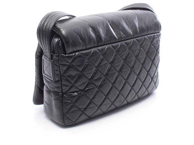 Bolso Messenger Chanel Coco Cocoon Negro - vista 2