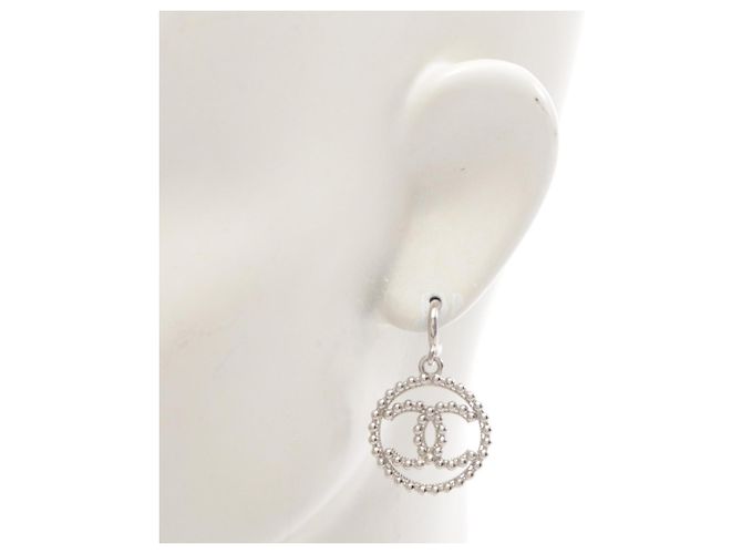 Orecchini a goccia Chanel Coco Mark C22C Silver Argento - vista 4