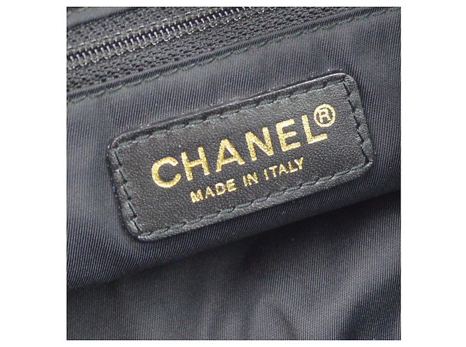Chanel Travel Line Boston Nylon Mini Black - view 4
