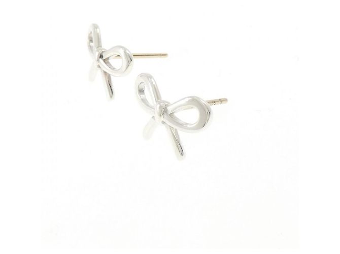 Autre Marque Boucles d'oreilles puces Tiffany Bow Argenté - vue 2