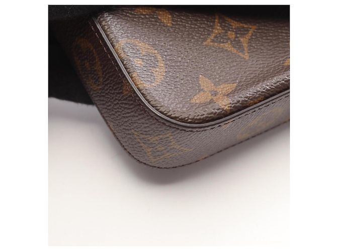 Borsa a tracolla Louis Vuitton Multi Pochette Felicie Monogram Marrone Verde - vista 7