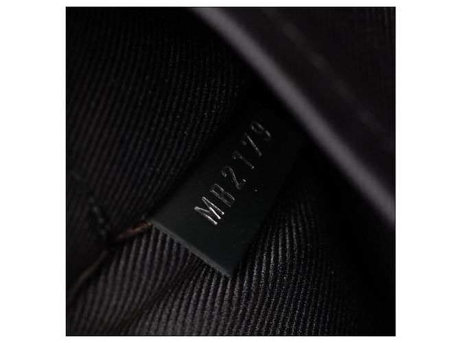 Riñonera Louis Vuitton Monogram Eclipse Negro - vista 5