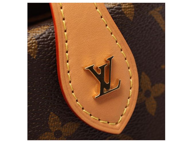 Pouch Fold Me Louis Vuitton Marrone - vista 7