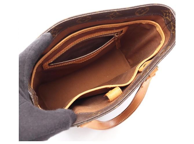 Bolso Louis Vuitton Vavin PM Castaño Monograma - vista 3