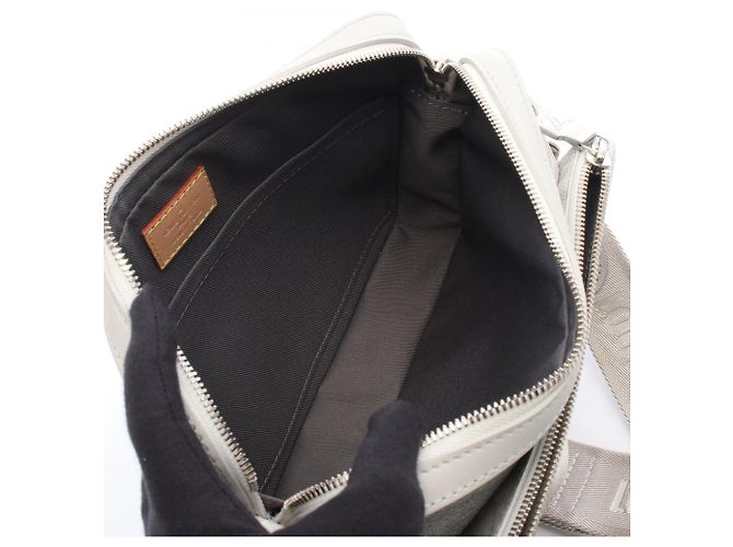 Borsa a tracolla Louis Vuitton Trio Messenger Damier Salt Marrone - vista 3