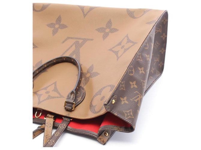 Sac Cabas Louis Vuitton OnTheGo GM Marron Beige Monogramme - vista 6