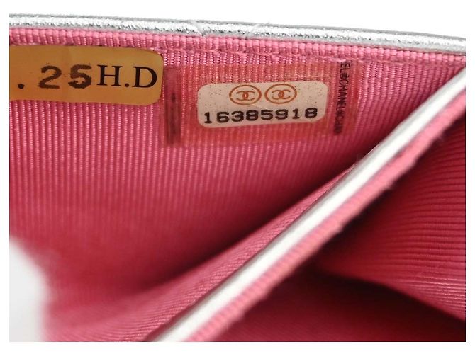 Chanel CC Kartenetui mit Klappe aus gestepptem Lammleder Silber - Ansicht 5