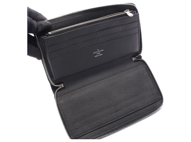 Louis Vuitton Zippy Organizer NM Taiga Leather Long Wallet - view 3
