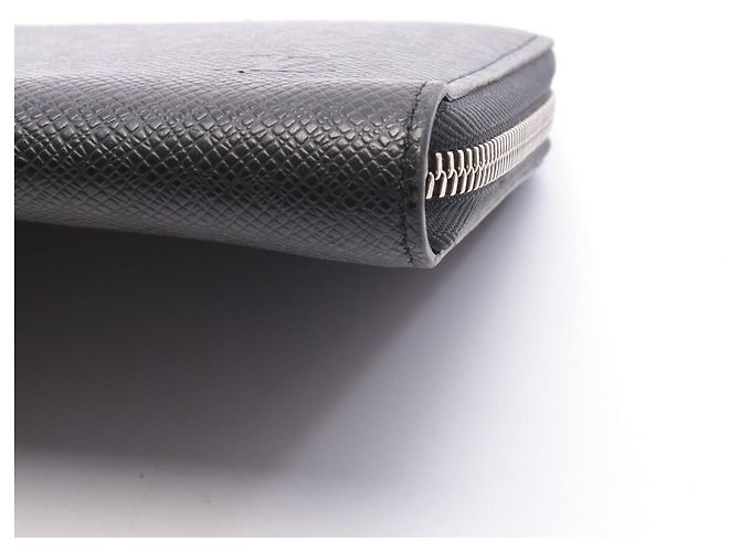 Louis Vuitton Zippy Organizer NM Taiga Leather Long Wallet - view 8