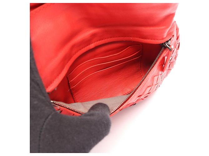 Borsa a tracolla Bottega Veneta Intrecciato in pelle rossa - vista 4