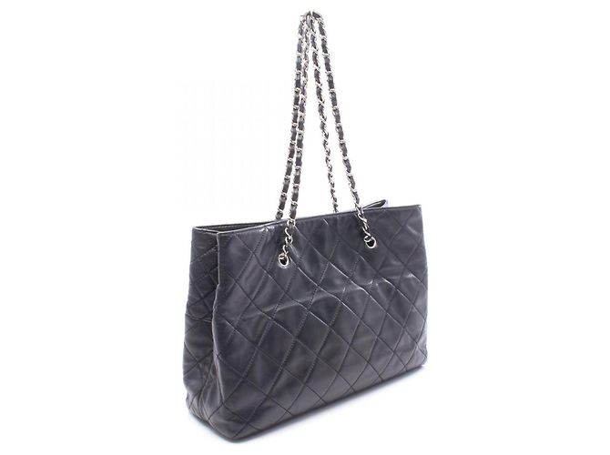 Sac cabas Chanel Matelassé Noir - vue 2