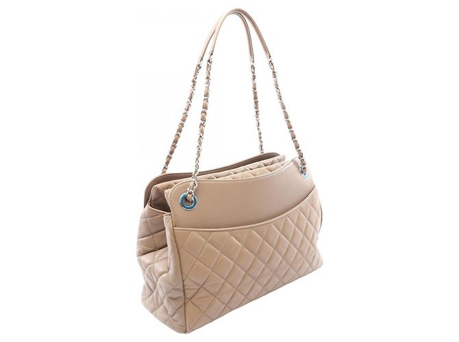 Sac cabas Chanel Matelassé Beige - vue 2