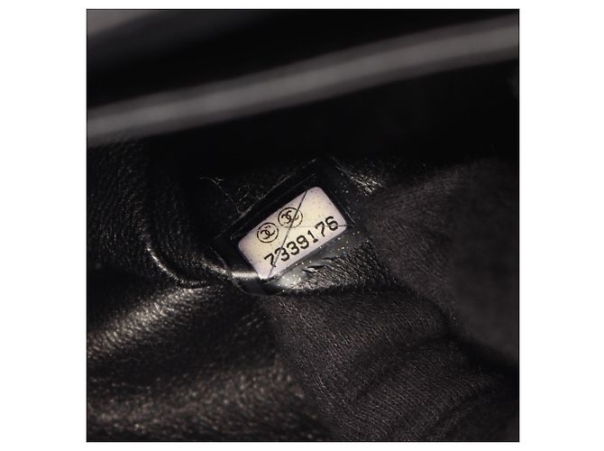 Bolsa Chanel Matelassé em preto - vista 5