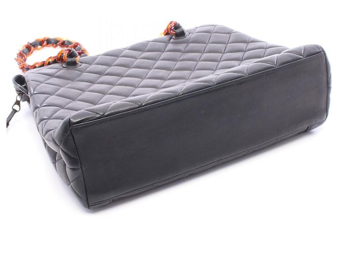 Bolso Tote Chanel Matelassé Plat Negro - vista 7