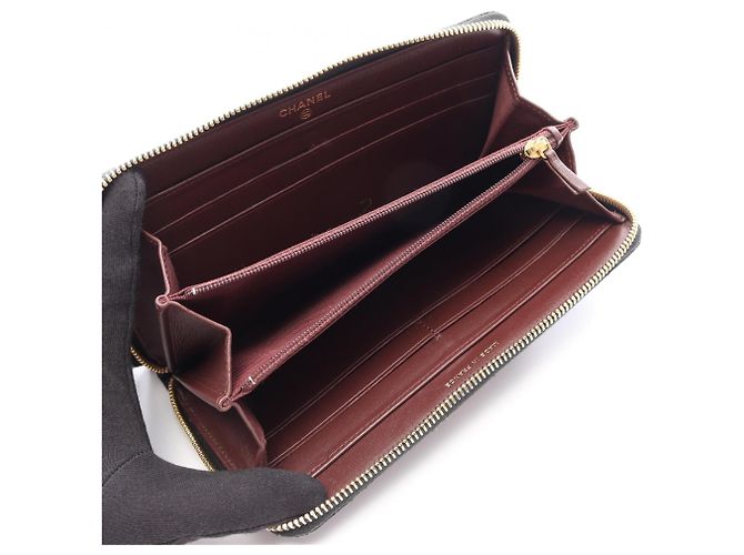 Portafoglio lungo Chanel Matelassé in pelle caviale nera Nero - vista 3