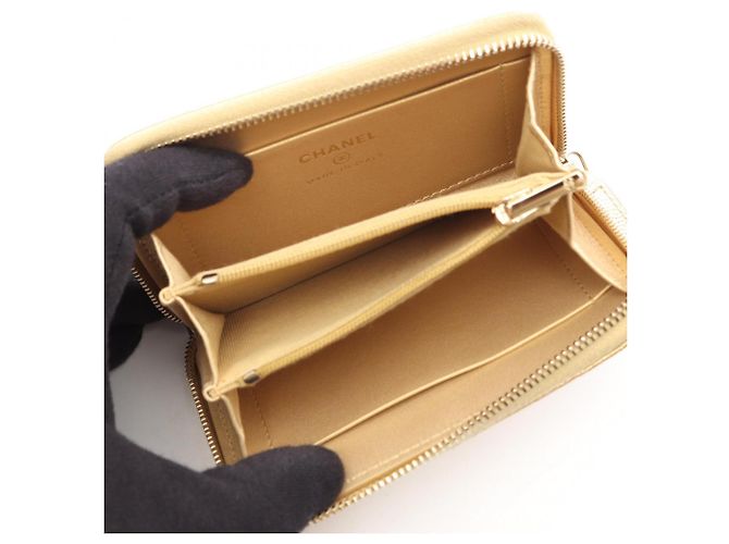 Chanel Matelassé Münzbeutel in Gold - Ansicht 3
