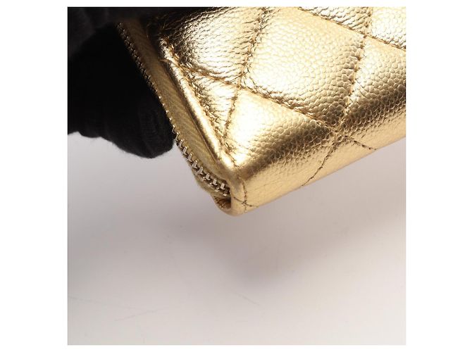 Chanel Matelassé Münzbeutel in Gold - Ansicht 6