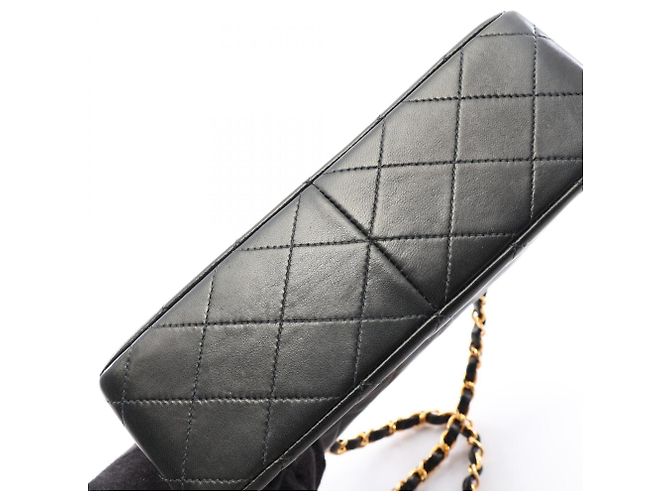 Chanel Mini Matelassé 20 Schultertasche Schwarz - Ansicht 12