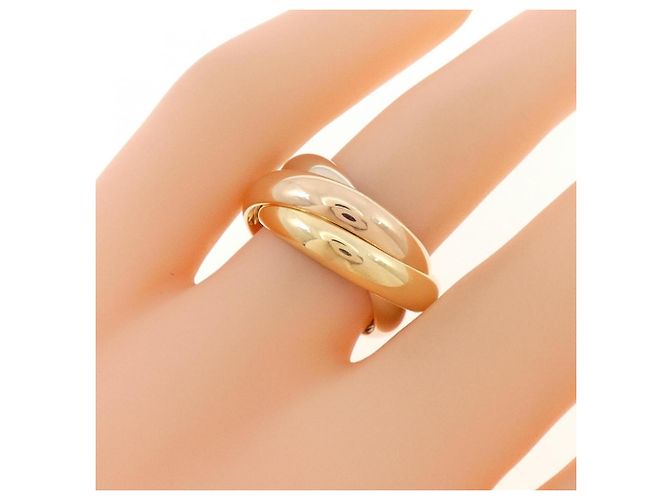 Anello Cartier Trinity in oro bianco rosa e giallo D'oro - vista 4