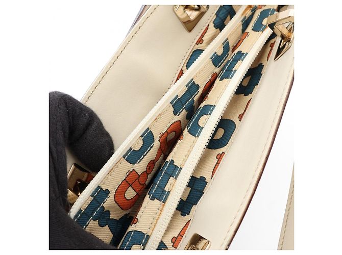 Saco Tote Gucci Guccissima em couro marfim Cru - vista 5