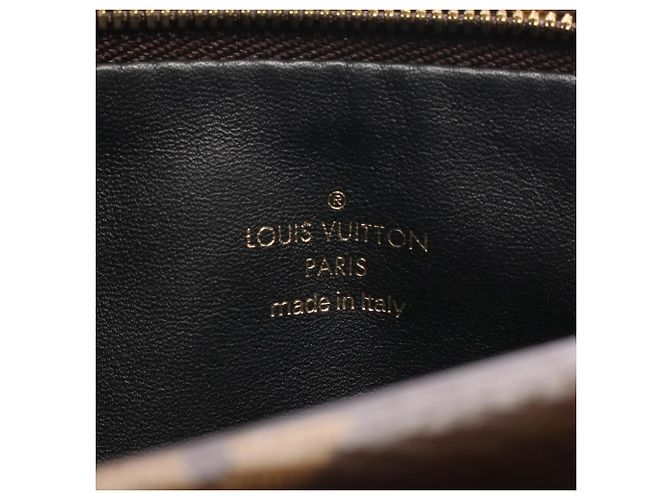 Louis Vuitton Pochette LV 3 Shoulder Bag Marrone Nero - vista 4