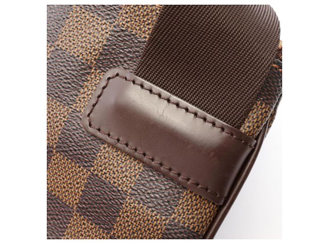Louis Vuitton Pochette Melville Shoulder Bag Marrone Damier ebene - vista 10