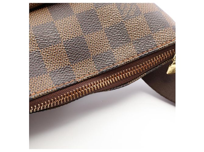 Louis Vuitton Pochette Melville Shoulder Bag Marrone Damier ebene - vista 3
