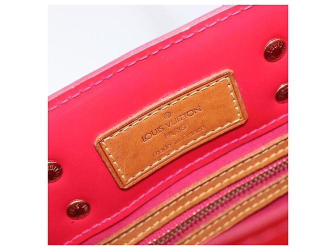 Louis Vuitton Reade Monogram Vernis PM Rose - vue 6