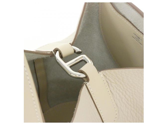 Hermès Hermes In The Loop Handtasche Beige - view 4