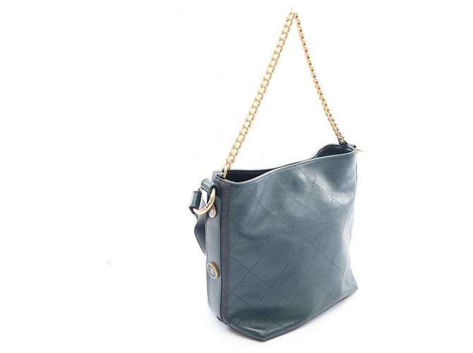Borsa a tracolla Chanel Matelassé in pelle verde - vista 2