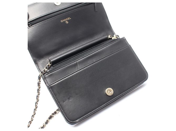 Borsa a tracolla Chanel Matelassé con nastro camelia Nero Rosa - vista 6