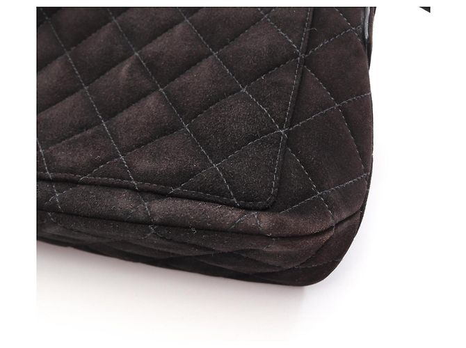 Borsa a tracolla Chanel Matelassé in camoscio Nero - vista 10