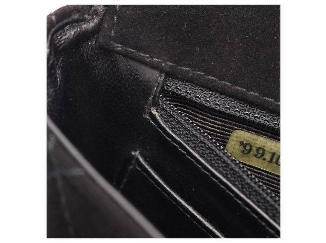 Borsa a tracolla Chanel Matelassé in camoscio Nero - vista 6