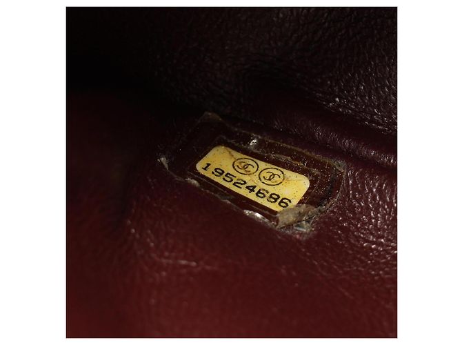 Chanel Matelassé Schultertasche aus schwarzem Lammleder - Ansicht 5
