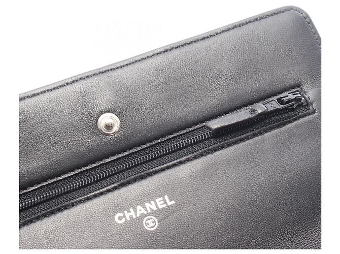 Chanel Matelassé Schultertasche aus schwarzem Lammleder - Ansicht 7