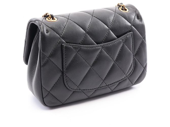 Bolso de hombro Chanel Matelassé de piel de cordero negra Negro - vista 2