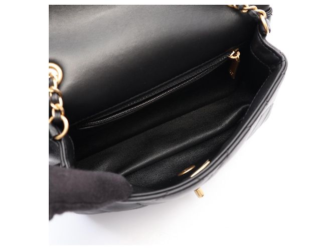 Bolso de hombro Chanel Matelassé de piel de cordero negra Negro - vista 3