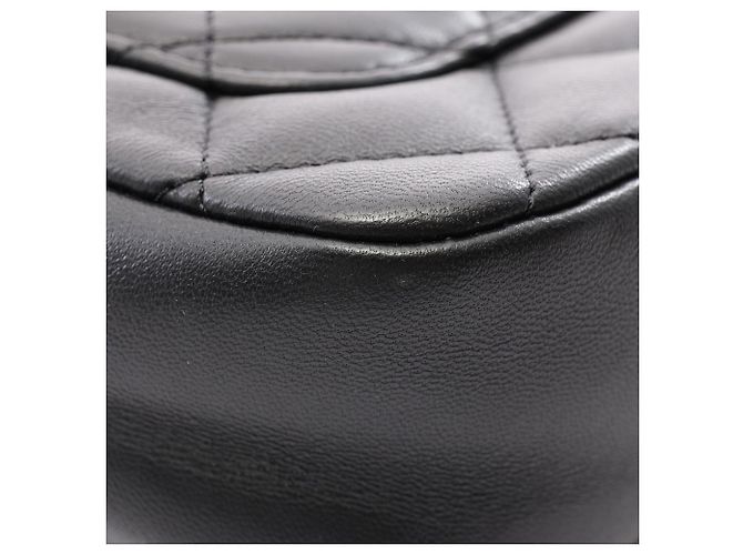 Bolso de hombro Chanel Matelassé de piel de cordero negra Negro - vista 7