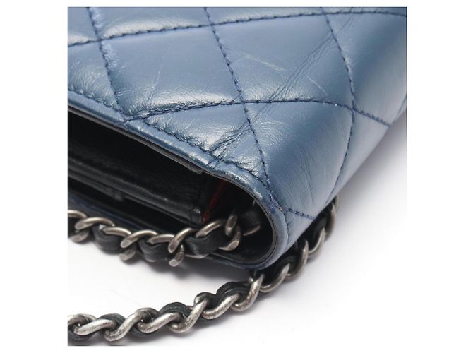 Borsa Chanel Matelassé in pelle nera e blu navy Nero - vista 7