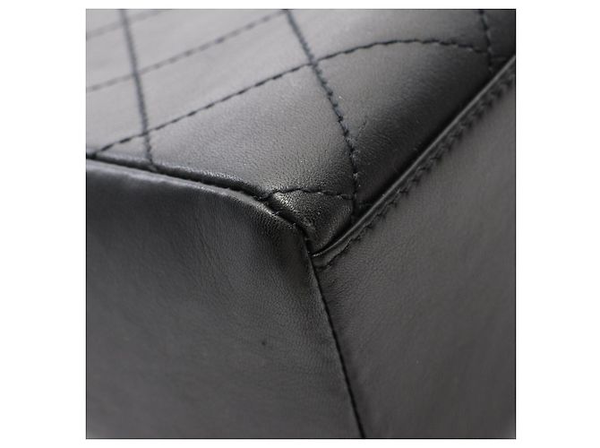 Borsa a tracolla Chanel Matelassé Nero - vista 7
