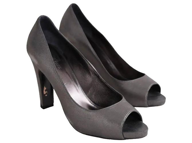 Tacchi Max Mara in pelle grigia Grigio - vista 3