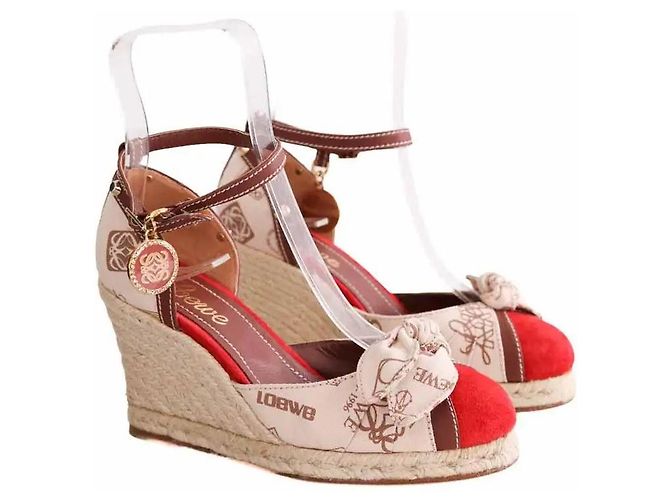 Loewe Sandalen aus beige Stoff - Ansicht 3