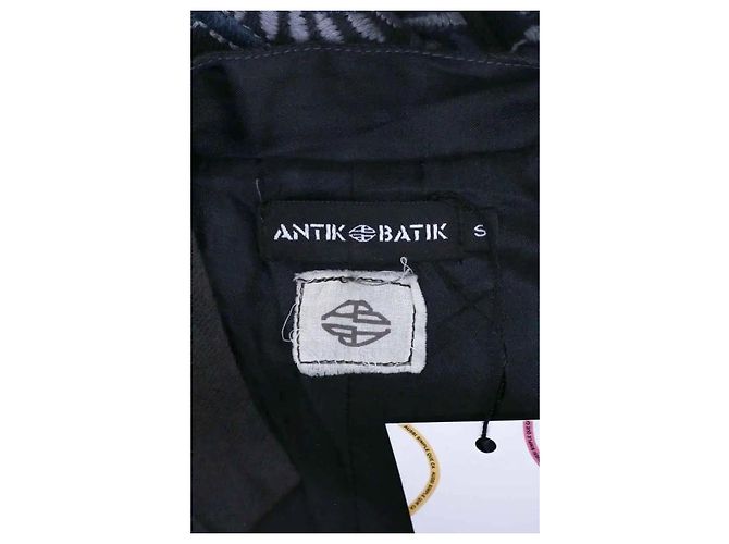 Capa gris Antik Batik - vista 4