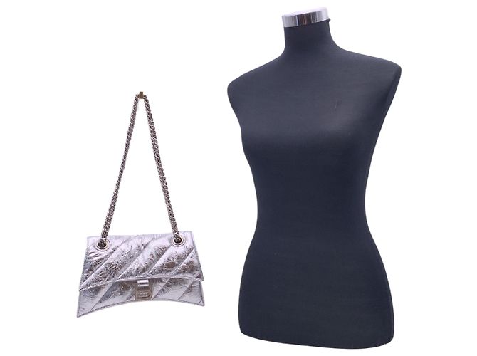Hourglass Balenciaga Petit sac à épaule Crush en cuir matelassé argent métallisé Argenté - vue 2
